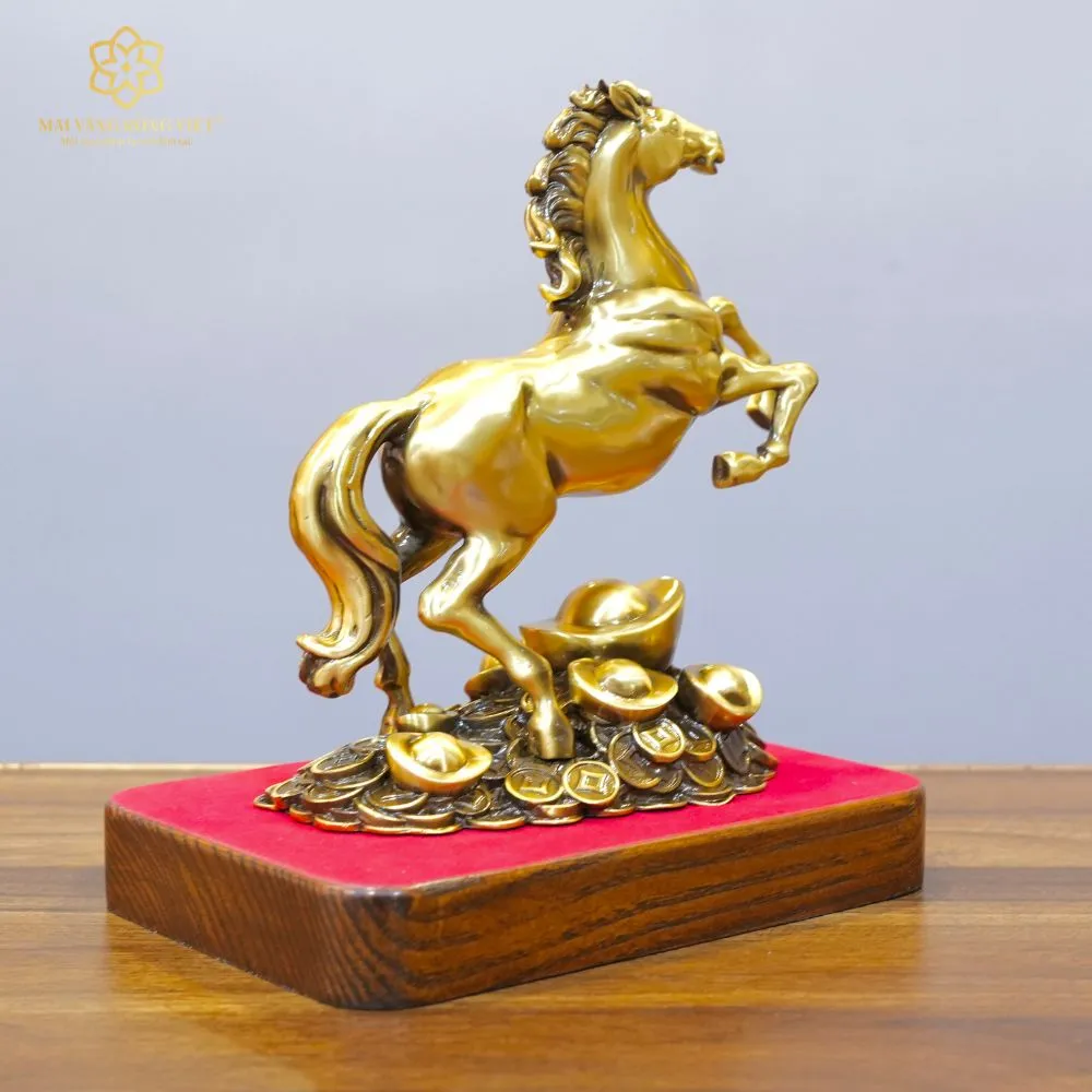 Kim Mã Đại Phát Bằng Đồng Mạ Cổ Điển Cao 20cm 5 Kim Mã Đại Phát Bằng Đồng Mạ Cổ Điển Cao 20cm - Ảnh 5