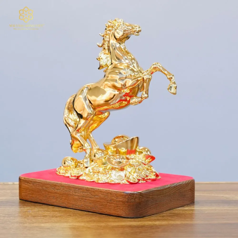 Kim Mã Đại Phát Bằng Đồng Mạ Gold Cao 20cm 3 Kim Mã Đại Phát Bằng Đồng Mạ Gold Cao 20cm - Ảnh 3