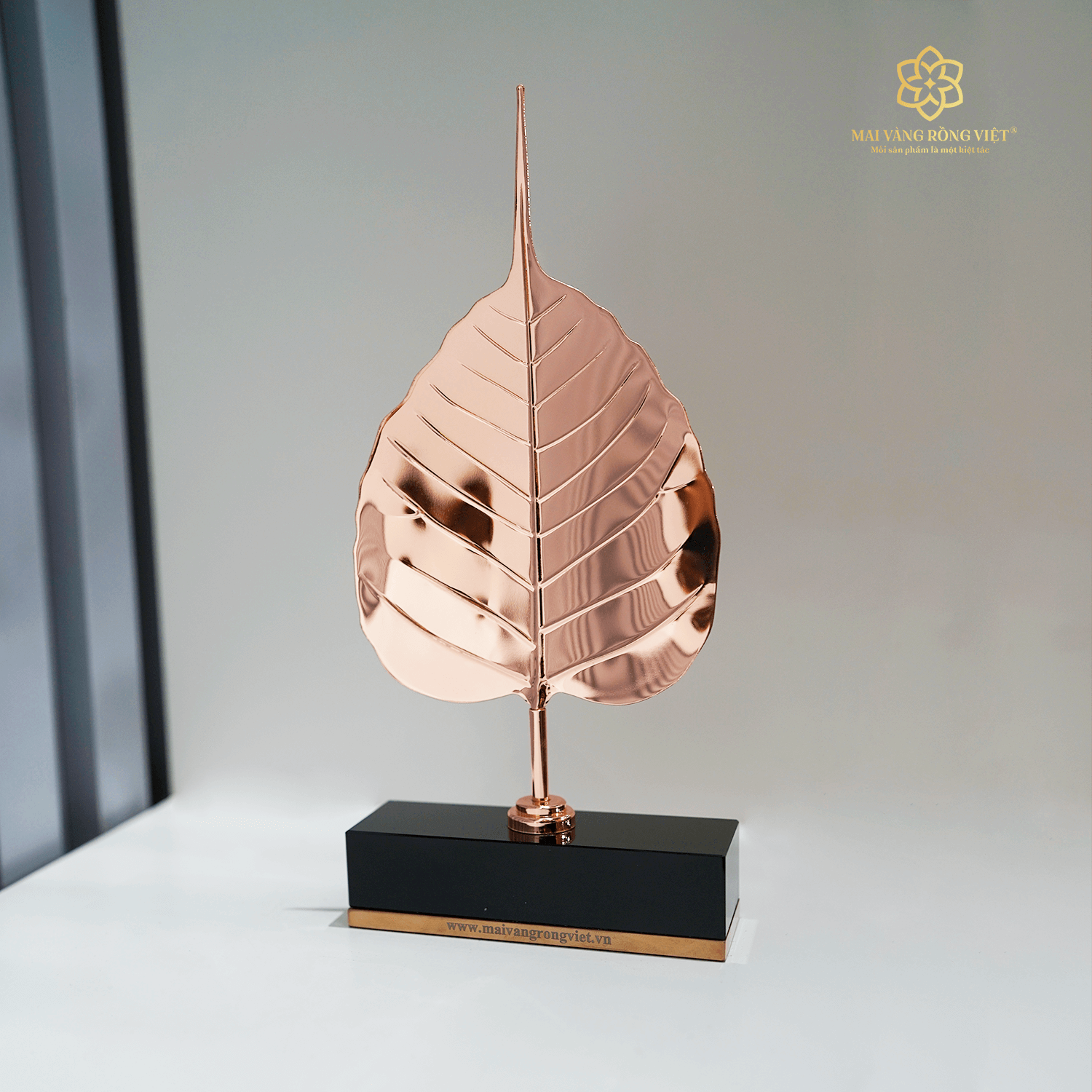 Lá Bồ Đề Hạnh Phúc đế Pha lê hình chữ nhật - màu Rose Gold 1 Lá Bồ Đề Hạnh Phúc đế Pha lê hình chữ nhật - màu Rose Gold