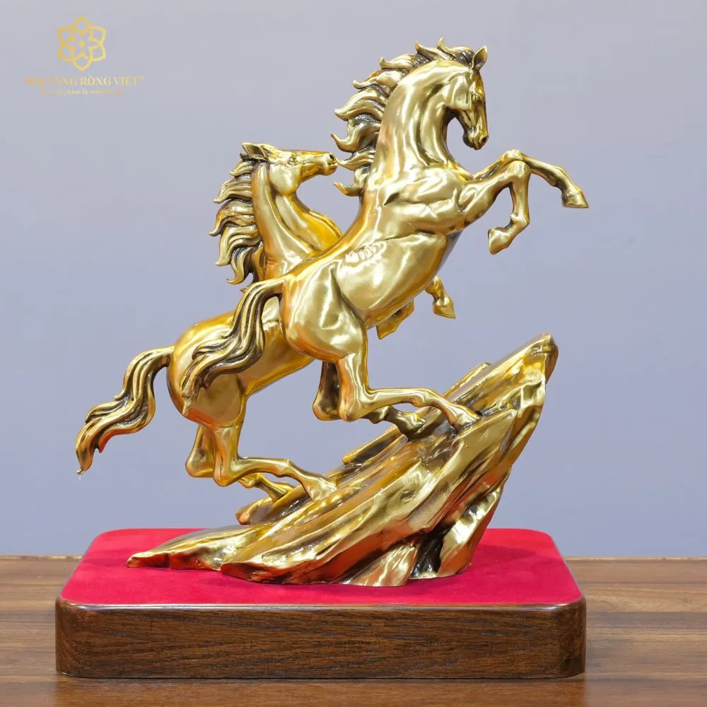 Song Mã Thịnh Vượng Bằng Đồng Mạ Cổ Điển Cao 30cm 1 Song Mã Thịnh Vượng Bằng Đồng Mạ Cổ Điển Cao 30cm